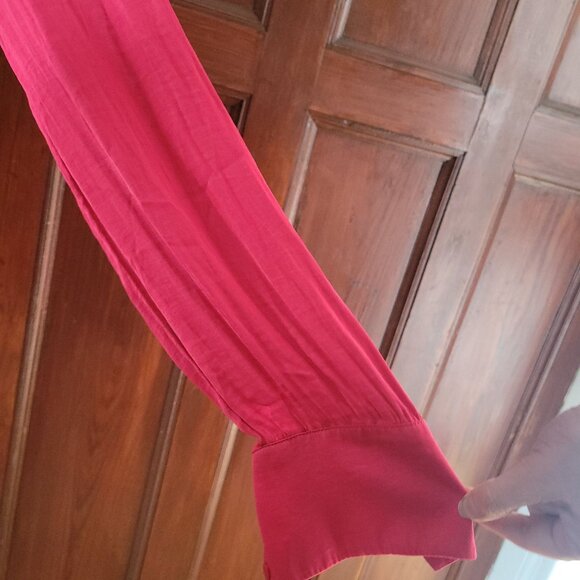 Maison DAmélie Womens Red Long Sleeve Button Front Blouse Size S 100% Polyester - Picture 3 of 8